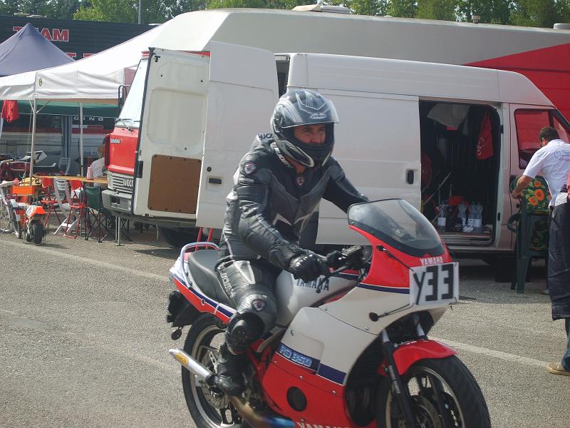 S8000471.JPG